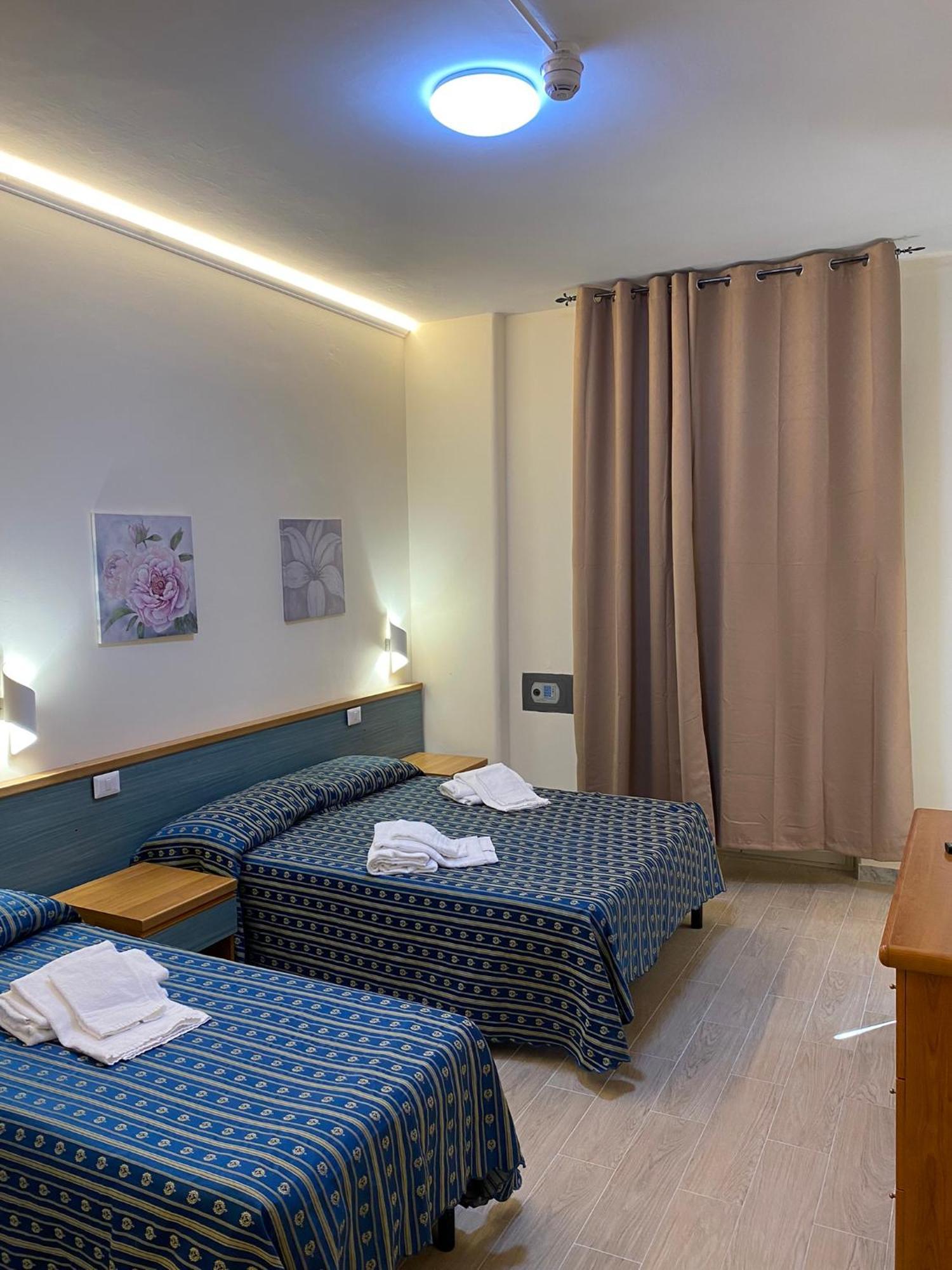 Albergo Athena Rzym Zewnętrze zdjęcie