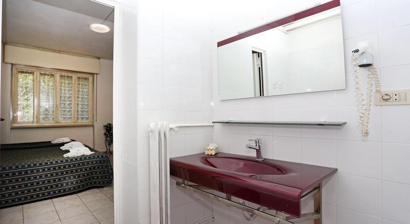 Albergo Athena Rzym Zewnętrze zdjęcie